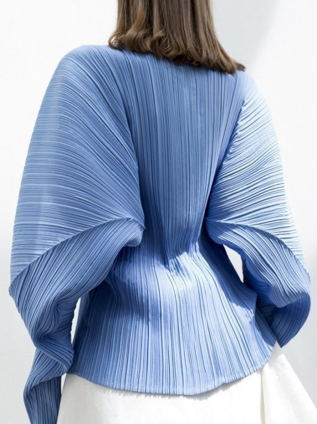 Pleats Please